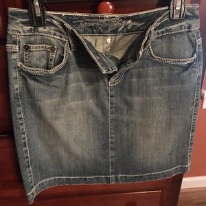 Tommy Hilfiger denim mini skirt size 2